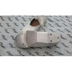 tap shoes white 11M