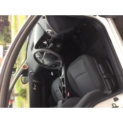 Nissan Qashqai Visia 1.6 petrol