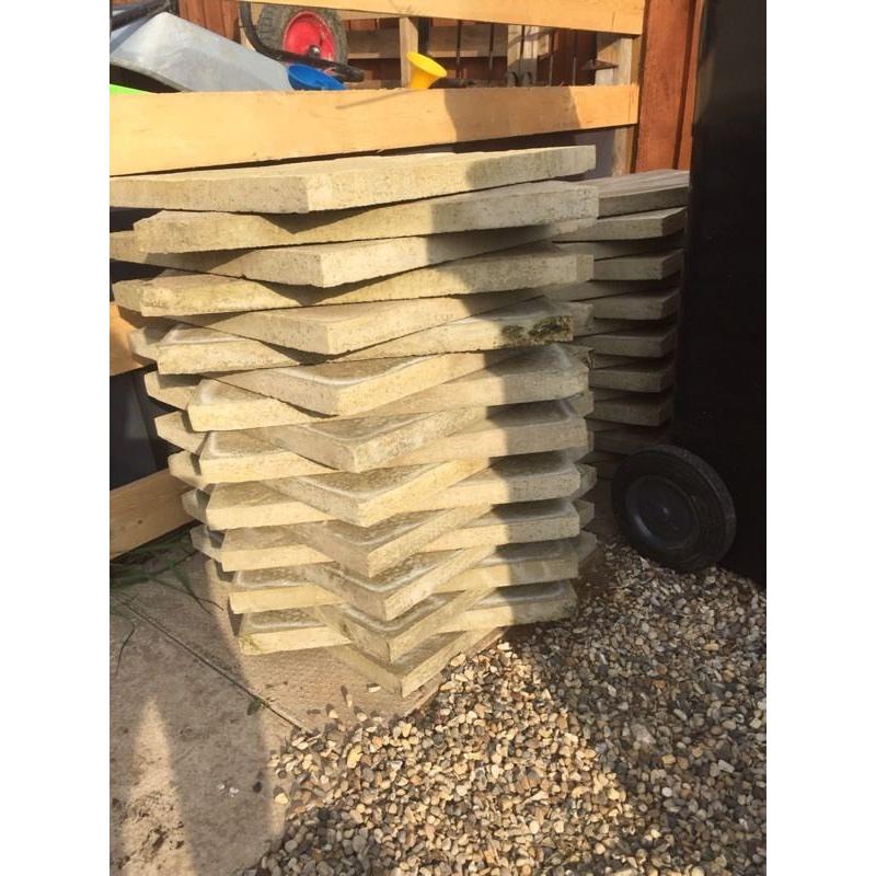 35 Garden Slabs