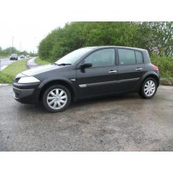 RENAULT MEGANE 1.6 DYNAMIQUE VVT 5d 111 BHP (black) 2006