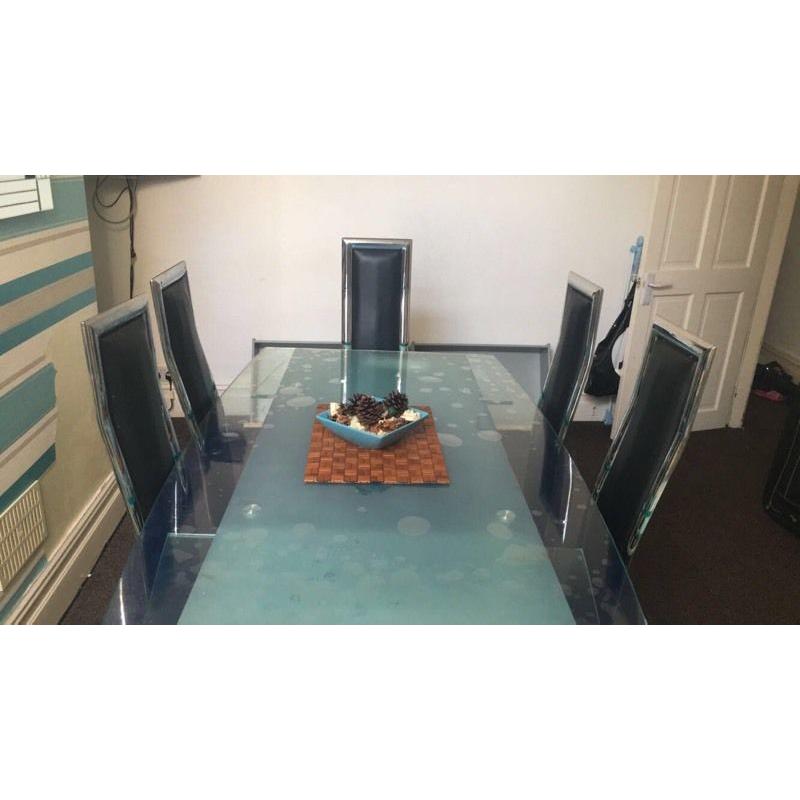 REDUCED! 6 Black Chair Dining Table