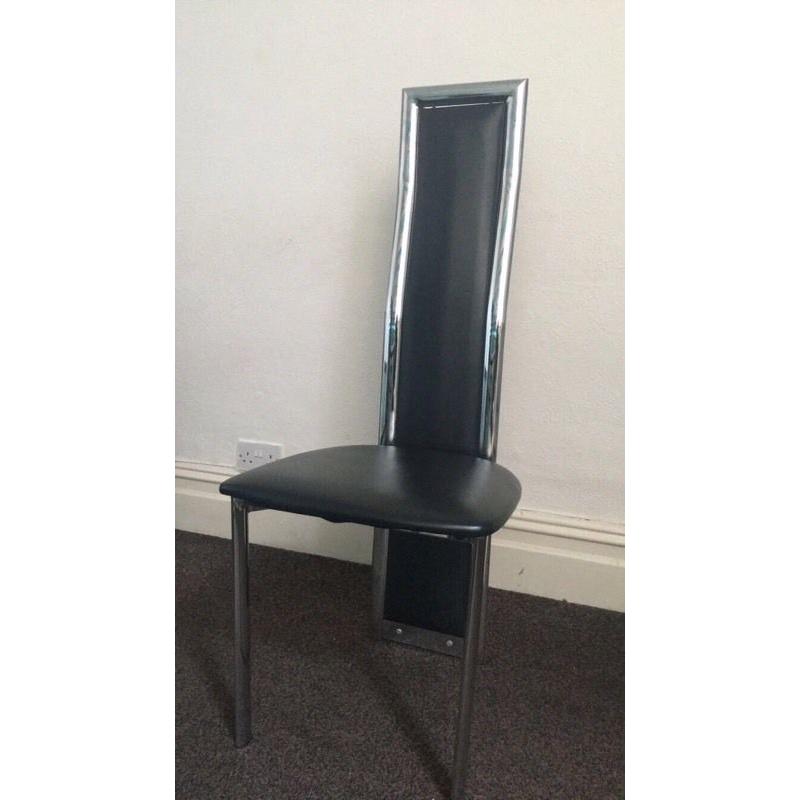 REDUCED! 6 Black Chair Dining Table