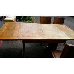 Oak veneer extending dining table and 4 chairs