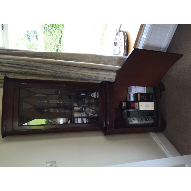 Corner cabinet, drinks cabinet