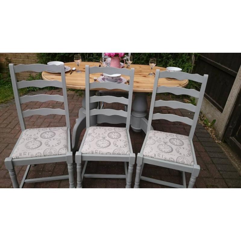 Pine shabby chic farmhouse table and 4 chairs