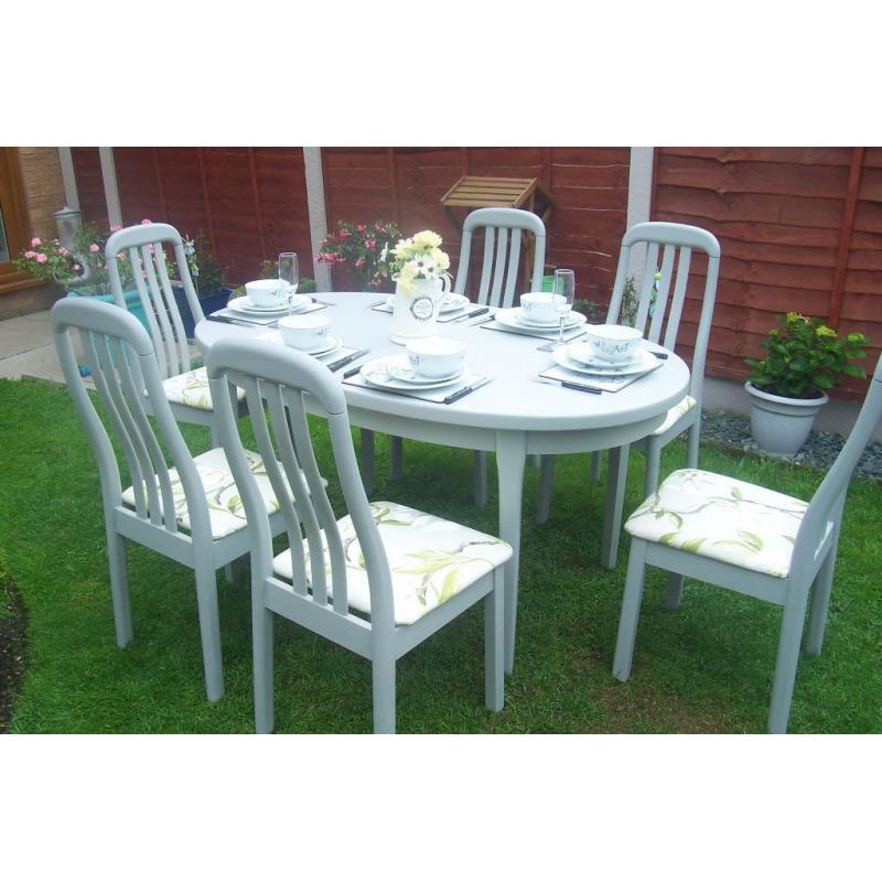 Beautiful Refurbished Large Extending Shabby Chic Kitchen Dining Table and Six Upholstered Chairs