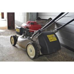 Honda Izy HRG 415 PD Lawnmower