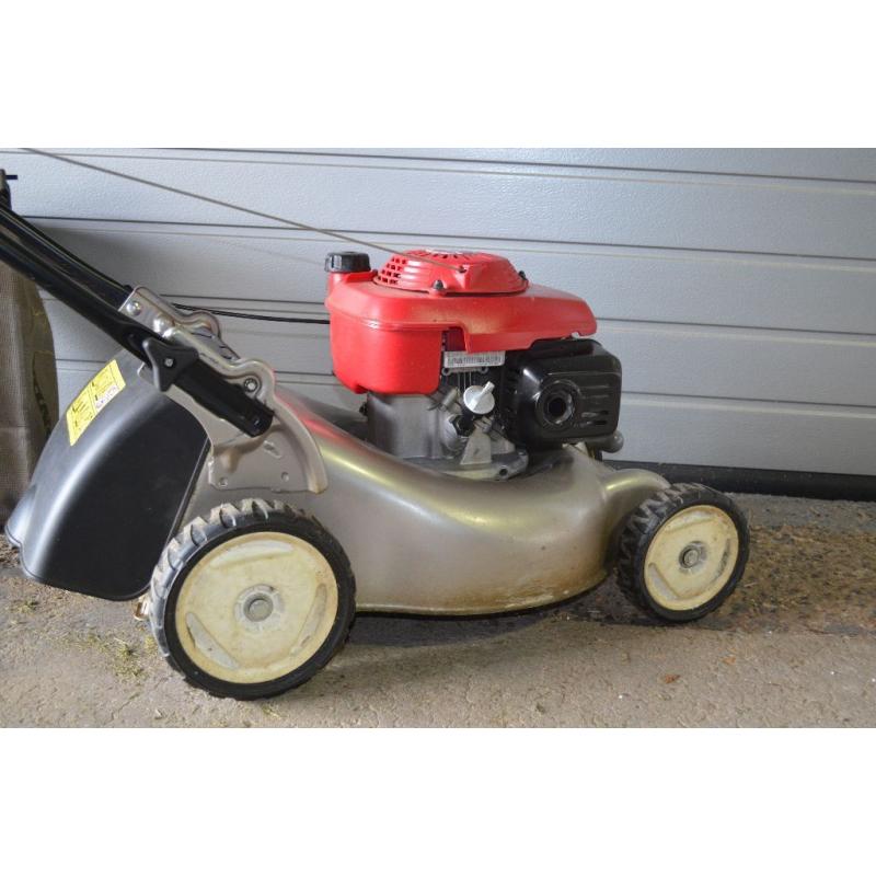 Honda Izy HRG 415 PD Lawnmower