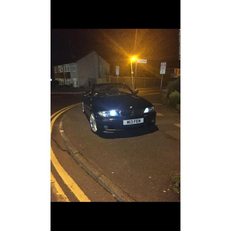 Black BMW 318CI Msport convertible 2006 (56 plate)