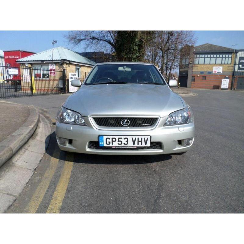 2003 LEXUS IS 200 2.0 Sport