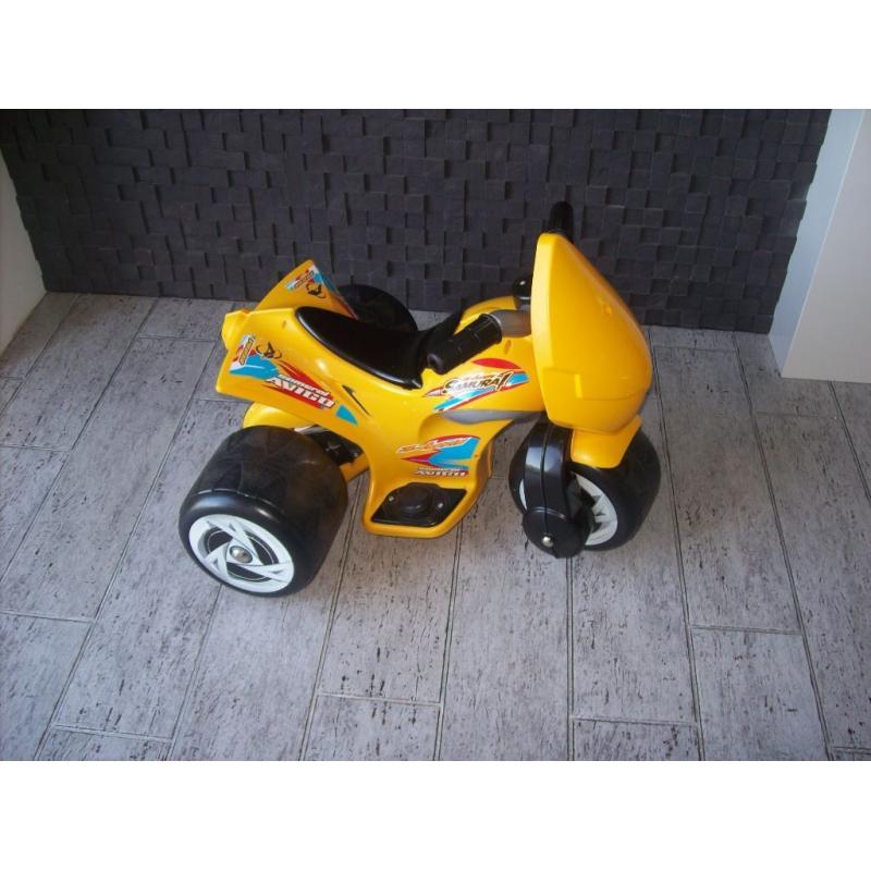 Electric 3 Wheel Motorbike Yellow