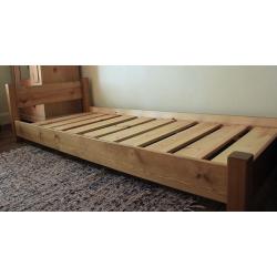 Warren Evans Light Oak Shaker Small Single bed