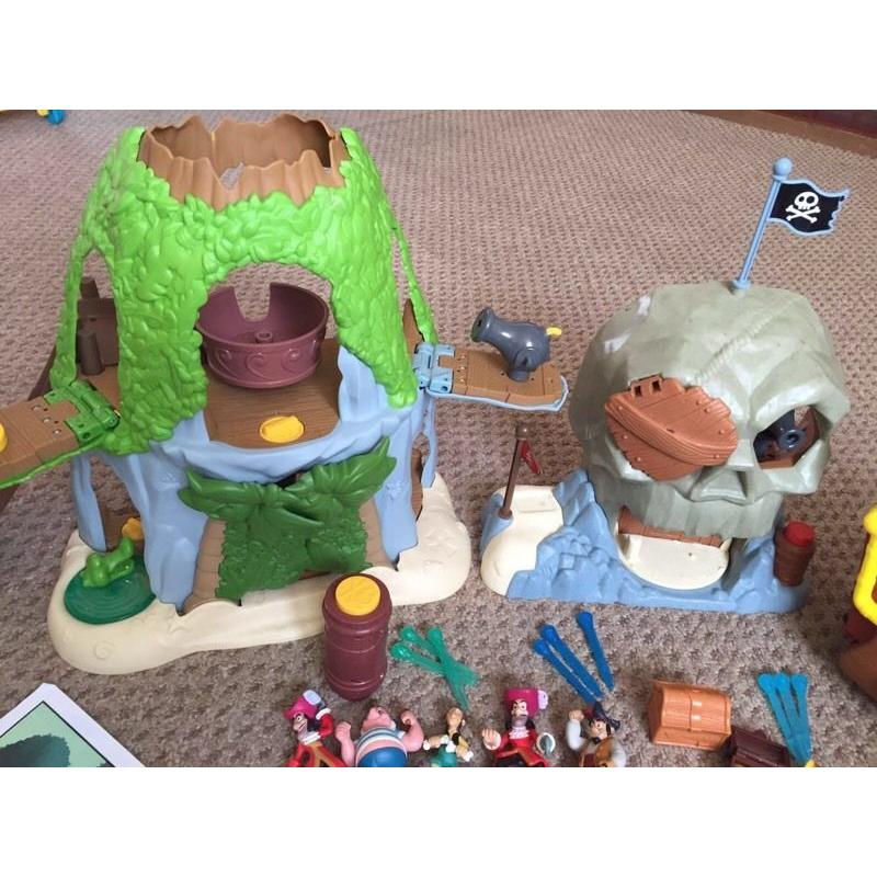 Jake and the Neverland Pirates toy bundle