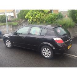 Vauxhall Astra 1.8 petrol automatic full 12 months mot beginning of June