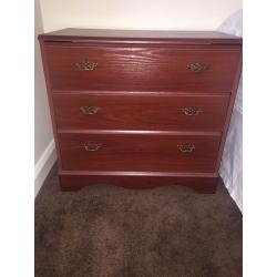 SET OF TWO MATCHING CHEST OF DRAWERS