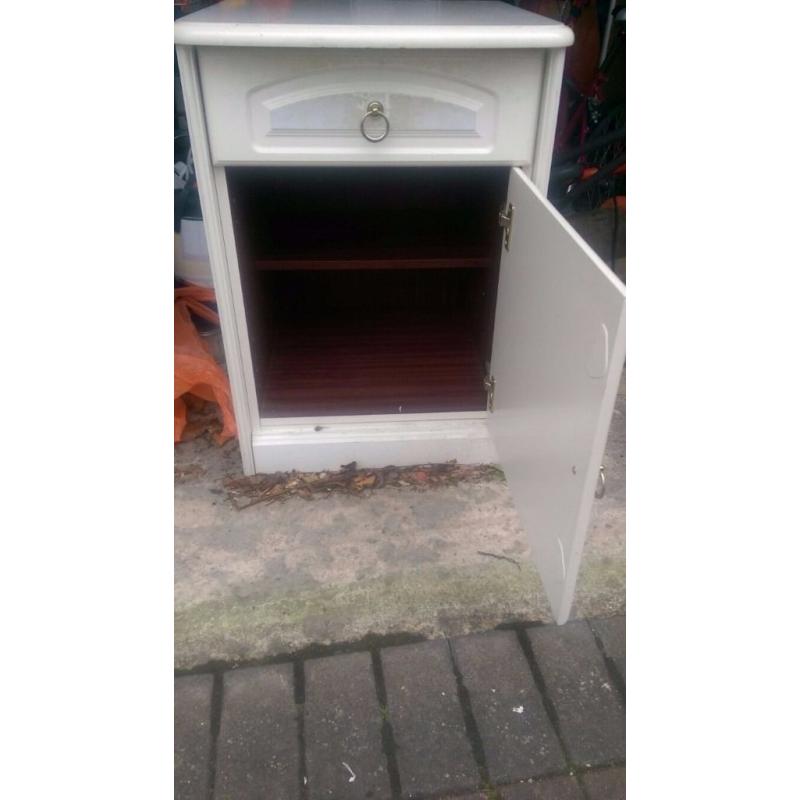 2 White Bedside Tables