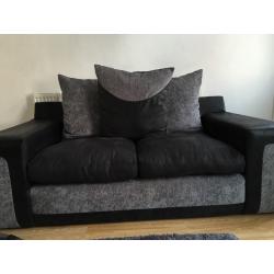 2x sofas