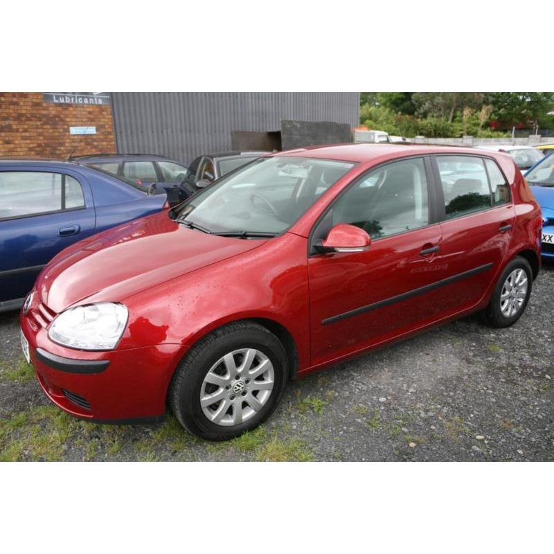 2004 VOLKSWAGEN GOLF 1.6 SE FSI