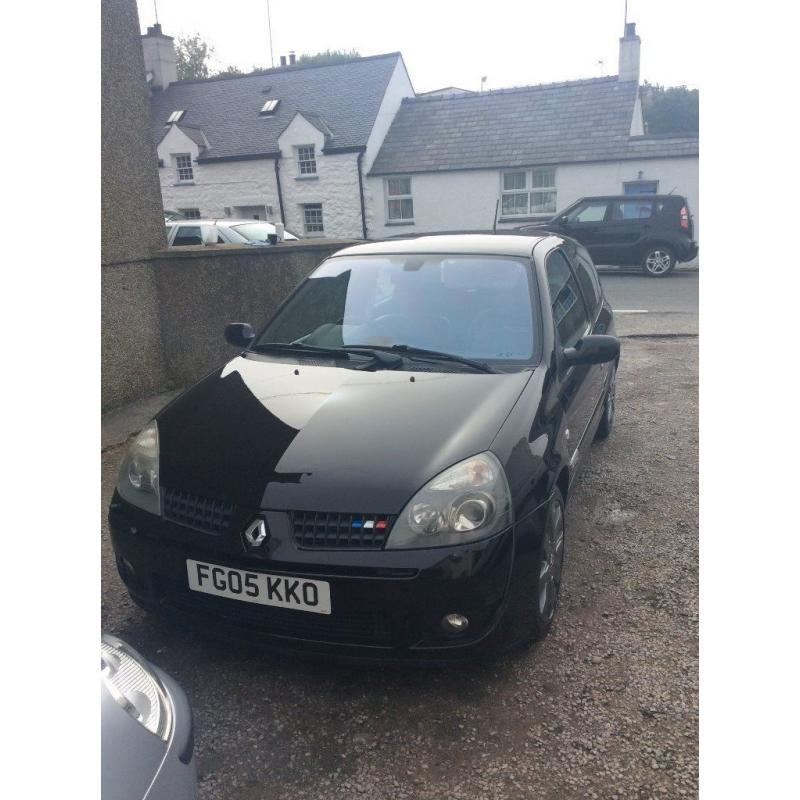 clio sport 182 ff black/gold flakes MINT 86k belt and dephaser done