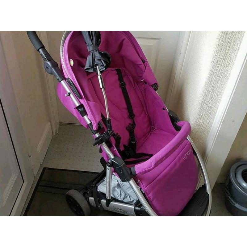 Luna pushchair