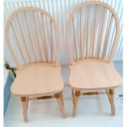 PAIR OF SOLID PINE WOODEN CHAIRS