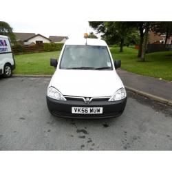 Vauxhall COMBO CDTI diesel mot feb 2017