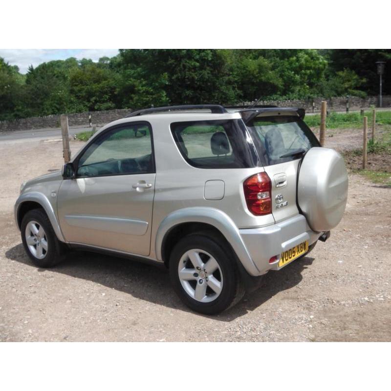 2005 TOYOTA RAV-4 XT3 VVT-I 4X4 PETROL