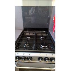 New World Gas Cooker - 50cm wide - only 1 year old