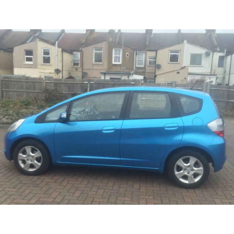 2011*AUTOMATIC*HONDA JAZZ I VTEC ES*18000 MILES*1.3L PETROL*FULL SERVICE*HISTORY*MOT TILL JULY 2017