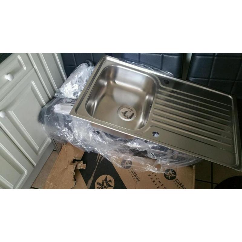 Carron Phoenix kitchen sink, brand new.