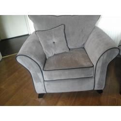 like new 2 seater & chair