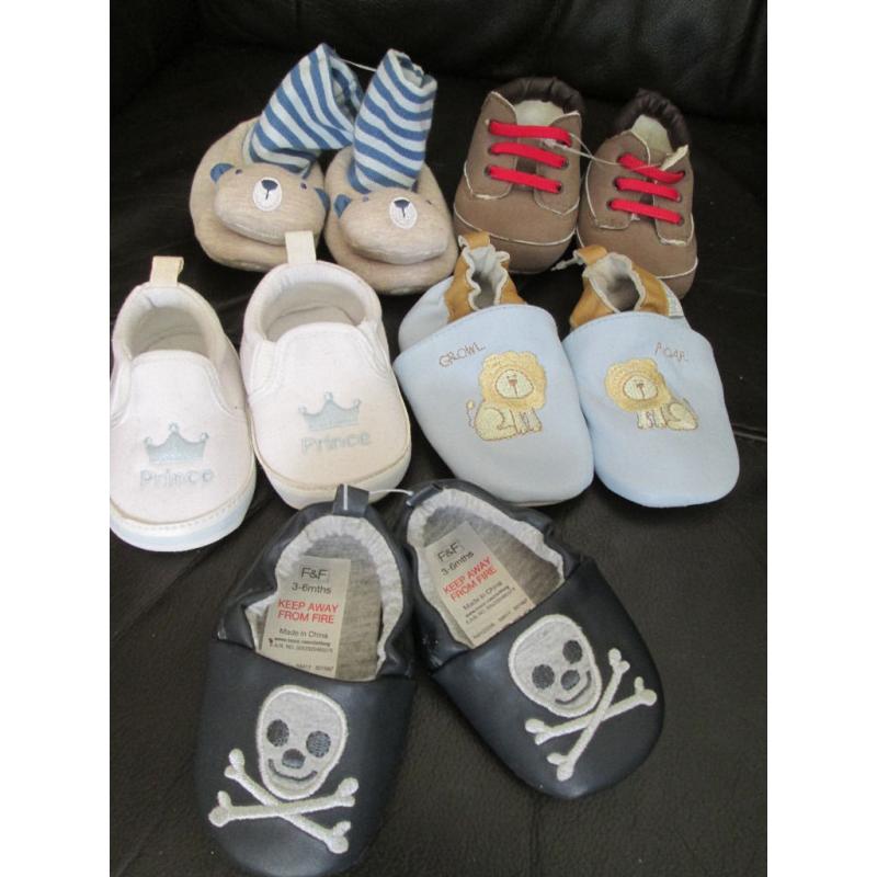 SELECTION OF BRAND NEW BABY SHOES