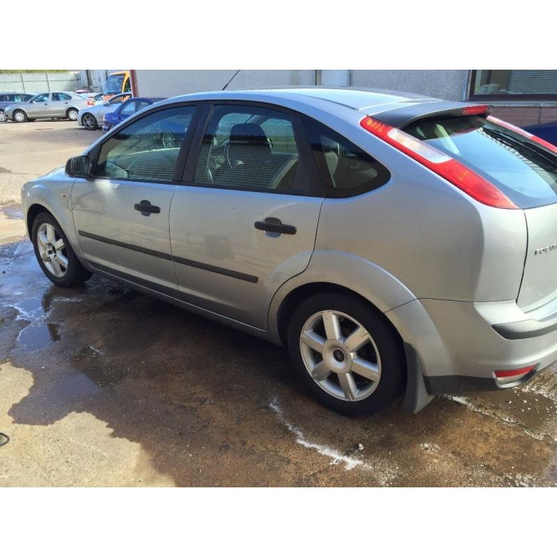 FORD FOCUS NEW SHARP FULL YEAR MOT GOOD CONDITION