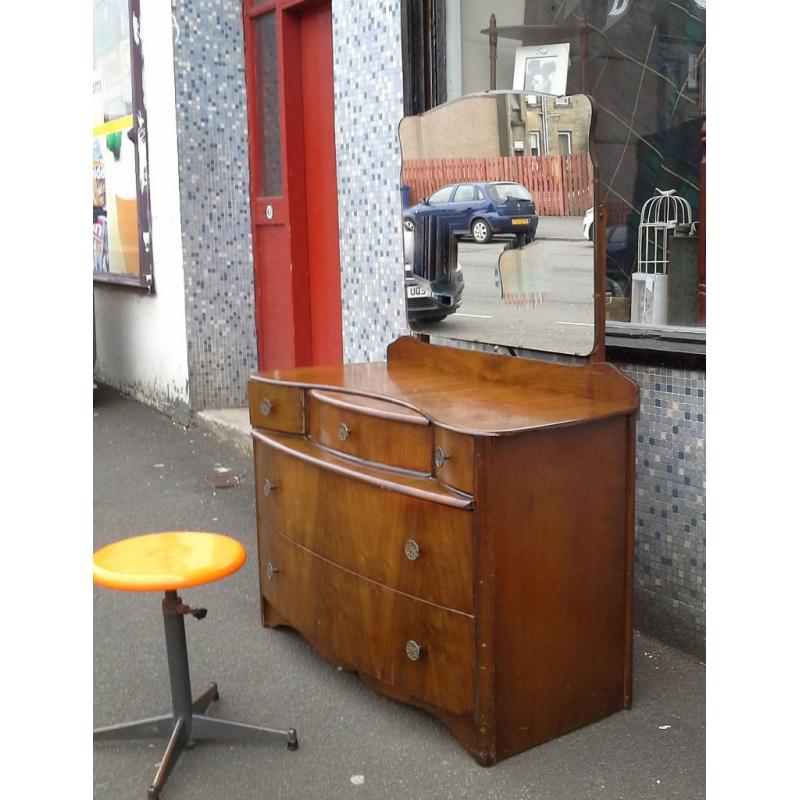 Retro/Vintage Dressing Table mirrored drawer