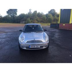 MINI ONE 1.6cc 3 door h/back 56/2006 3 former keepers 112k service history upto 95k/invoices/old mot