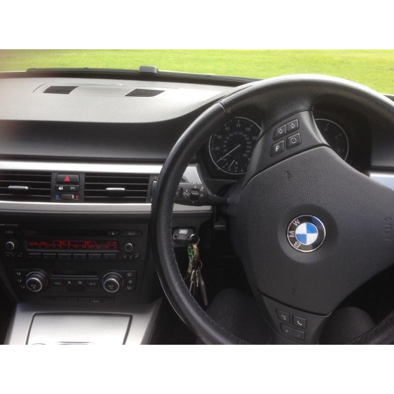 Late 2009 BMW 3 Series low mileage