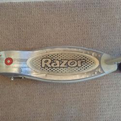 Razor E100 electric power