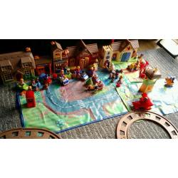 HappyLand Kids Play set - Village and Train Set