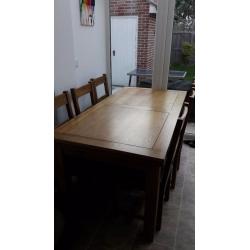 Solid Oak Dining Table with 6 chairs, only 2 years old. Great condition!