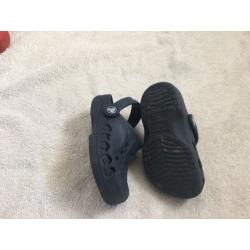 Navy Crocs sz8-9, Red Hottuna crocs sz 9