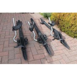 Car roof bike carriers