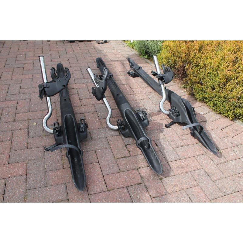 Car roof bike carriers