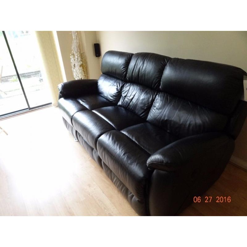 DFS Black Leather 3 Seater with 2 built in Power Recliners still under Warranty