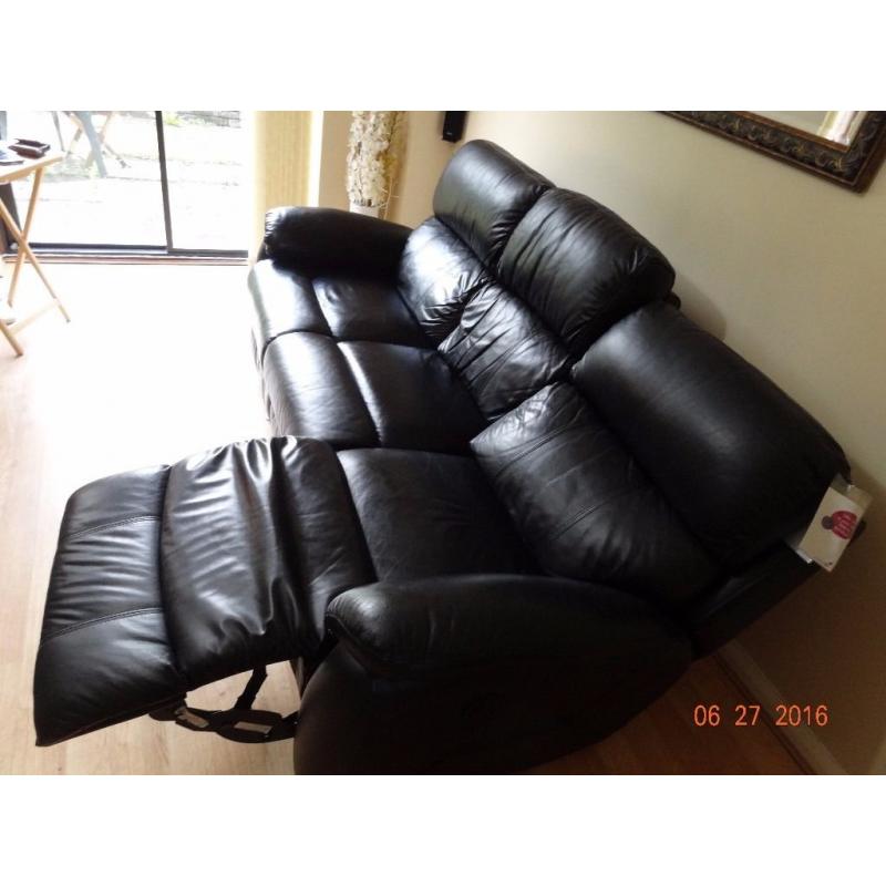 DFS Black Leather 3 Seater with 2 built in Power Recliners still under Warranty