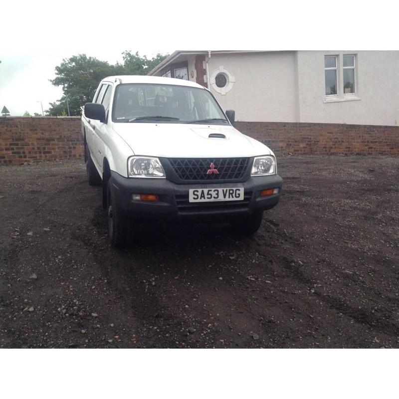 MITSUBISHI DOUBLE CAB PICK UP 65000 MILES NO VAT