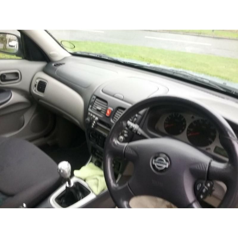 nissan almera sport