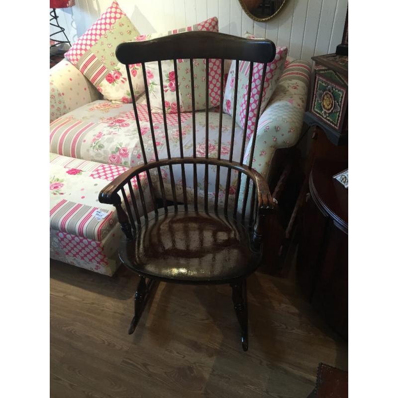 Antique Rocking Chair. Great quality . Curved back . Free local delivery.