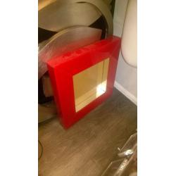 2 photo frames in red gloss by Venture. Absolutely stunning