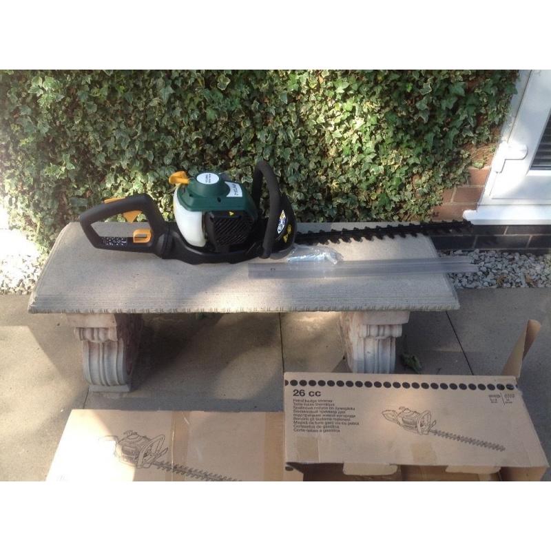 Hedge trimmers petrol as new wigan