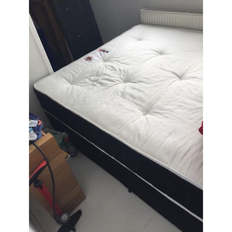 5ft divan bed with end drawer + mattress + headboard good as new